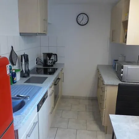 Apartment Wunderschone Komplett Neu Eingerichtete *